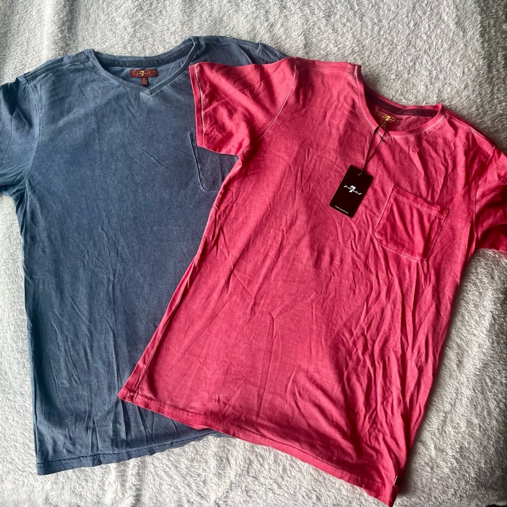 7 for all man kind v-neck t’s